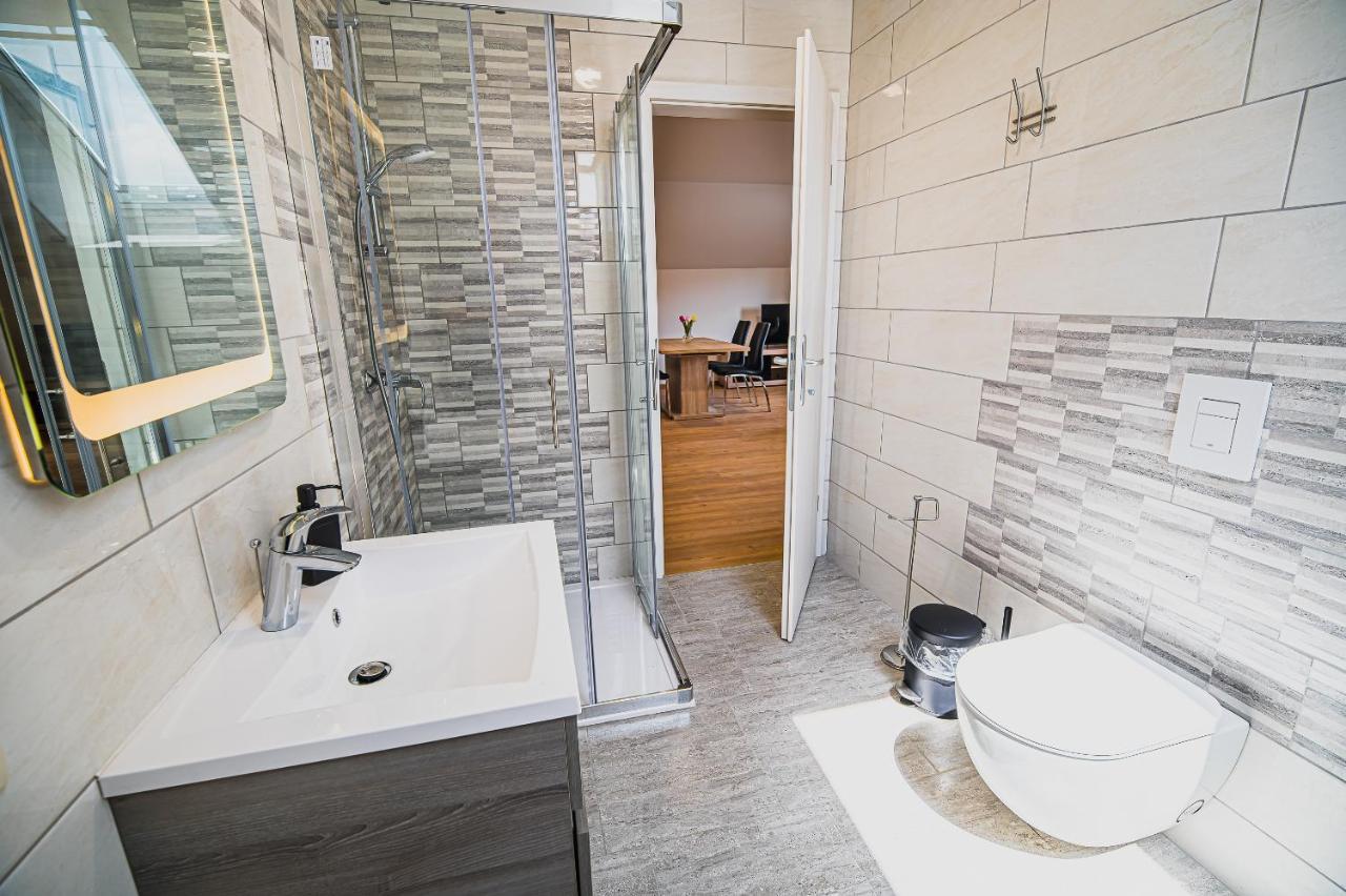 Mojcin Pisker Apartment House Крань Екстер'єр фото