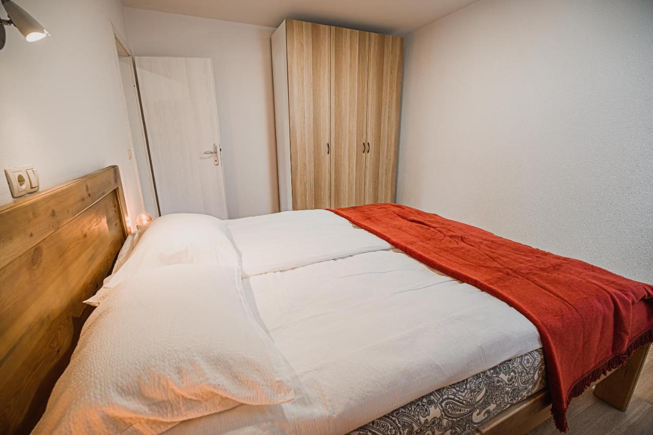 Mojcin Pisker Apartment House Крань Екстер'єр фото