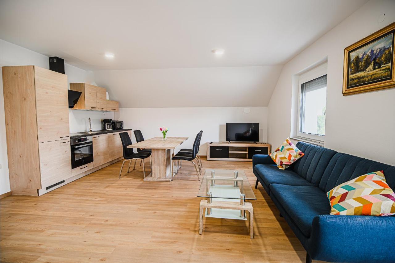 Mojcin Pisker Apartment House Крань Екстер'єр фото