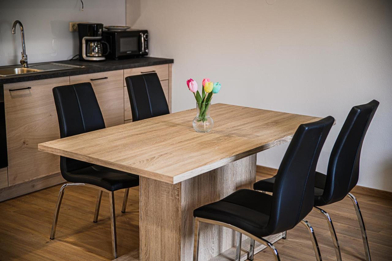 Mojcin Pisker Apartment House Крань Екстер'єр фото