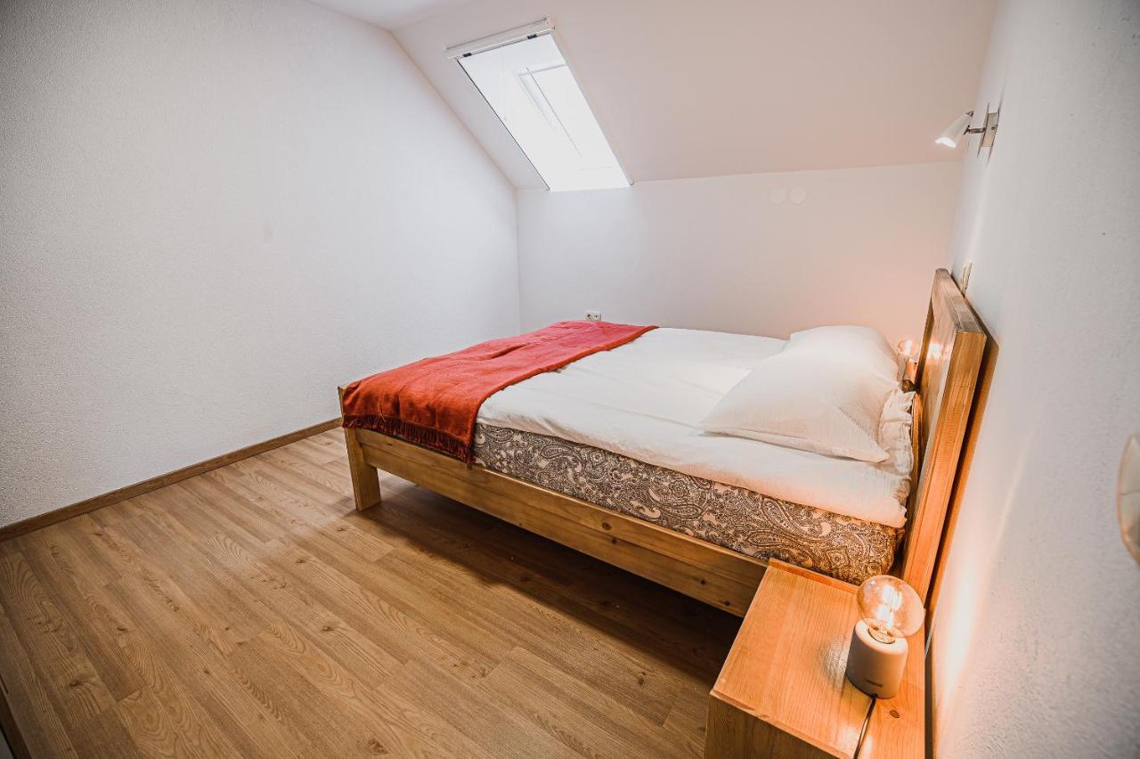 Mojcin Pisker Apartment House Крань Екстер'єр фото