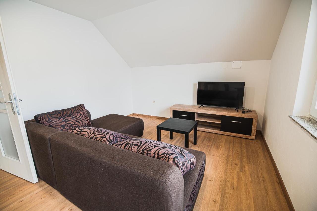 Mojcin Pisker Apartment House Крань Екстер'єр фото