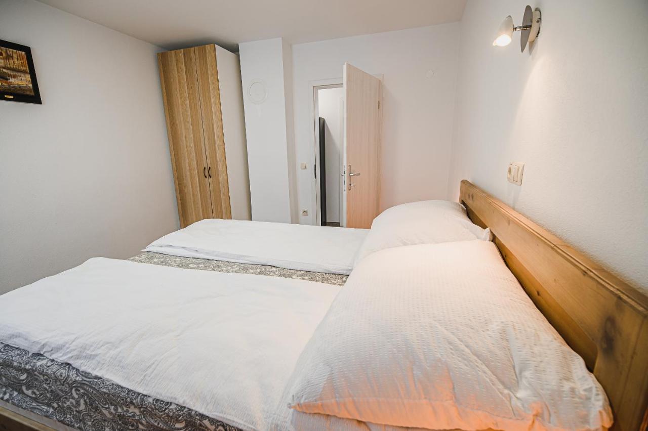 Mojcin Pisker Apartment House Крань Екстер'єр фото